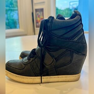 Ash very distressed Black lace up leather wedge sneakers Sz 38